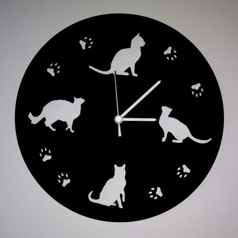 Horloge Chats et pas (noir)