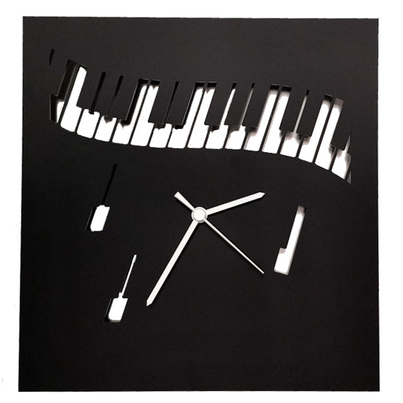 Horloge piano carré noir
